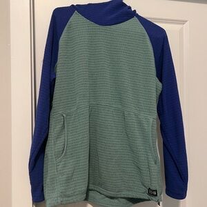 Mountain Hardware Women’s Hiking Sweatshirt